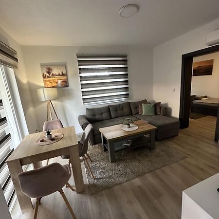 Ammirevole Ravne Apartments Visoko Dış mekan fotoğraf