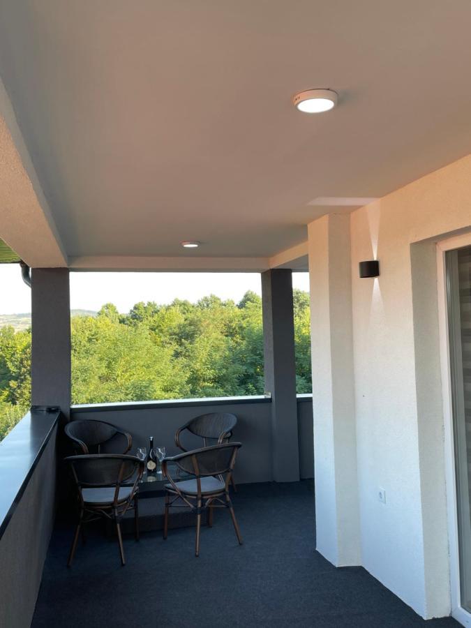 Ammirevole Ravne Apartments Visoko Dış mekan fotoğraf